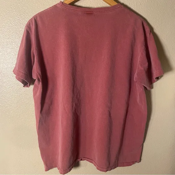 Big‎ Dogs vintage Red Graphic T-Shirt size XL made in the USA casual - Image 5