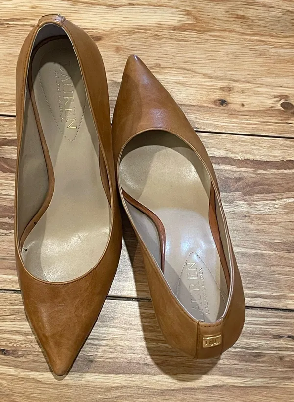 Ralph Lauren Pumps - Image 4
