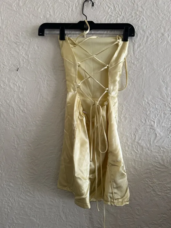 Lucy in the Sky Lulu Satin Lace Up Light Yellow Slip Dress Medium - Image 3
