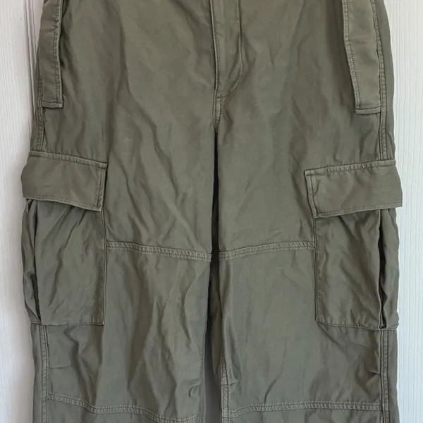 Aritzia TNA Surplus Cargo Pants Olive Green Wide Leg High Rise Women 10‎ 109819 - Image 6