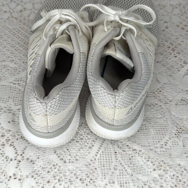 Reebok white PT Prime lightweight workout shoes sneakers sz 8 - Image 4