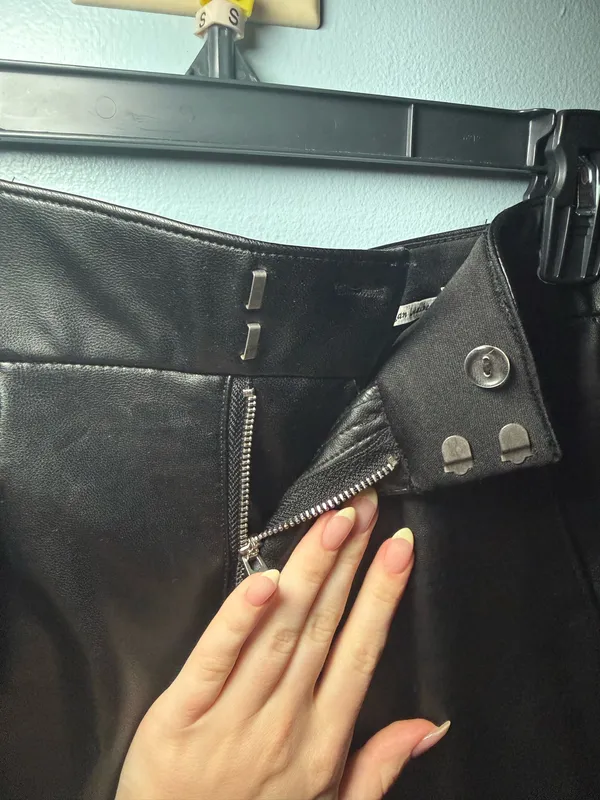 Abercrombie Leather Shorts Vegan - Image 5