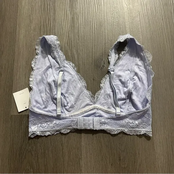 Urban Outfitters Out From Under Lavender Purple Lace Bralette Size‎ M NWT - Image 2