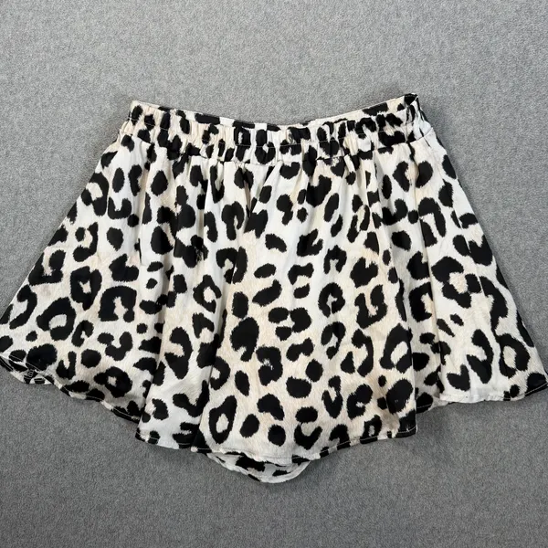 Adrienne Women's Medium Leopard Print Satin Shorts Flowy Elastic Waist Lined - Image 8