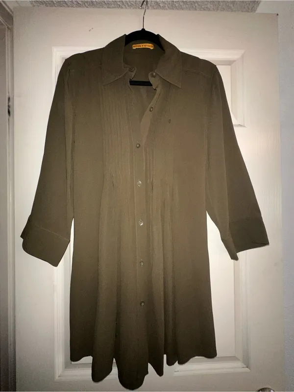 Alice + Olivia Pintuck Button-Front Pleated Shirt Dress Tunic Mini Dress size SM - Image 2