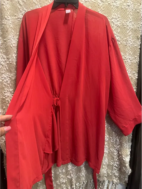 Victoria's Secret Red Robe Long Sleeve, One Size, Washable [COPY] - Image 5