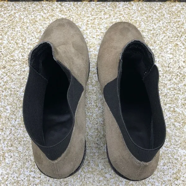 Gorgeous Suede Booties‎ Tan Size 8 - Image 4