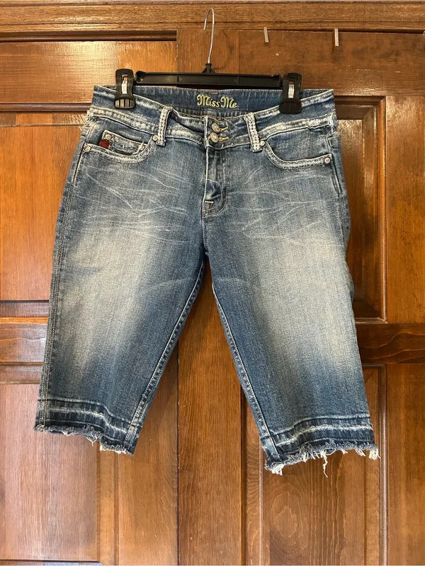 Miss Me Camo Bermuda Denim‎ Shorts Womens 29 Windsor JP4221B Distressed - Image 2