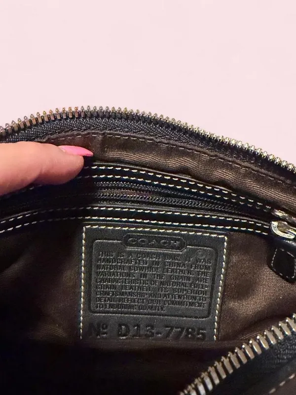 Vintage Coach Black Leather Shoulder Bag - Image 6