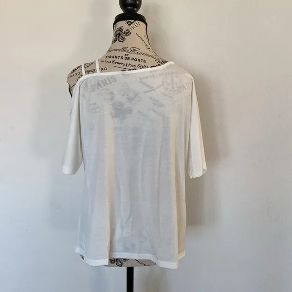 Elegant White Off-Shoulder Women's Top - Image 2