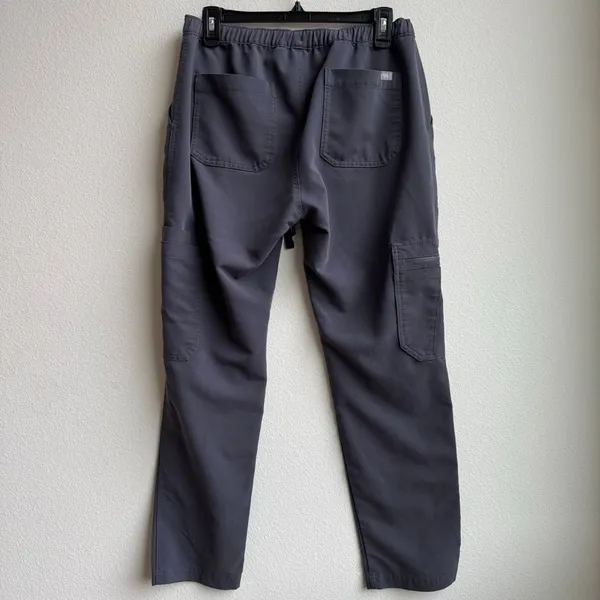 Figs Technical Collection Gray Scrub Pants Size Small SHORT Womens Straight Leg - Image 4
