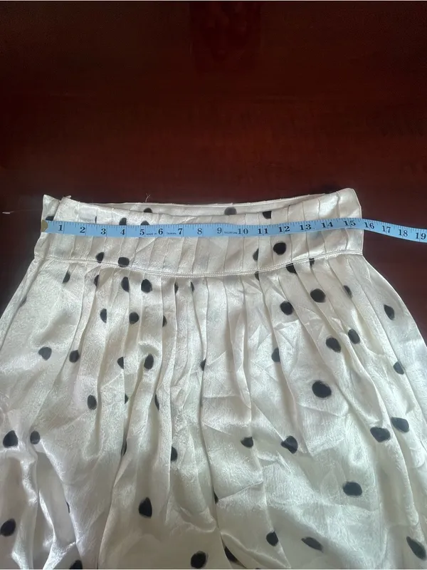 NWT Zara Avant-Garde Polka Dot Bubble Hem Cocoon Skirt White Black Viscose Sz L - Image 6