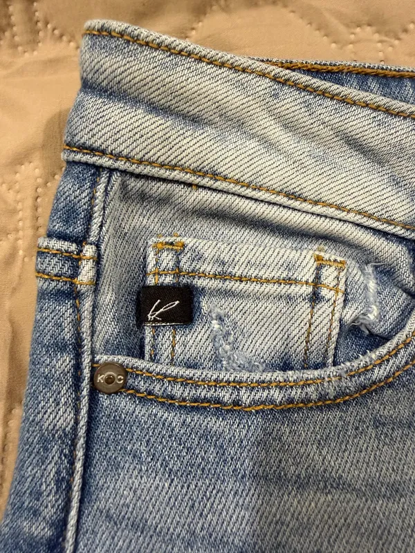 KanCan USA Jeans Distressed Mid-Rise - Image 3