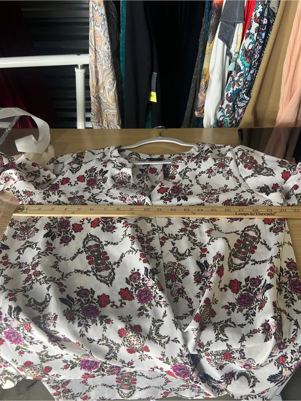 Ann Taylor White Floral Wrap-Style Blouse with‎ Pink & Red Blooms - Image 15