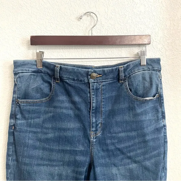 American Eagle Womens Jeans Denim Blue Curvy High Rise Jegging Stretch Size 18 - Image 3