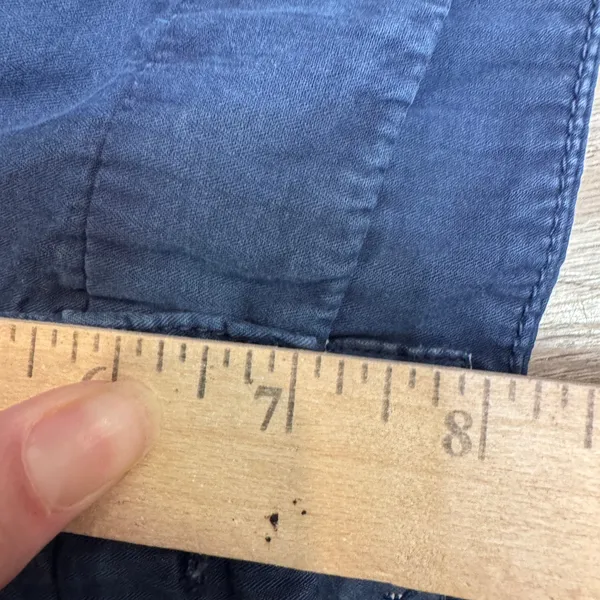 American Eagle Outfitters Navy‎ Blue Cotton Chino Shorts Cuffed Size 4 Y2K 2012 - Image 8