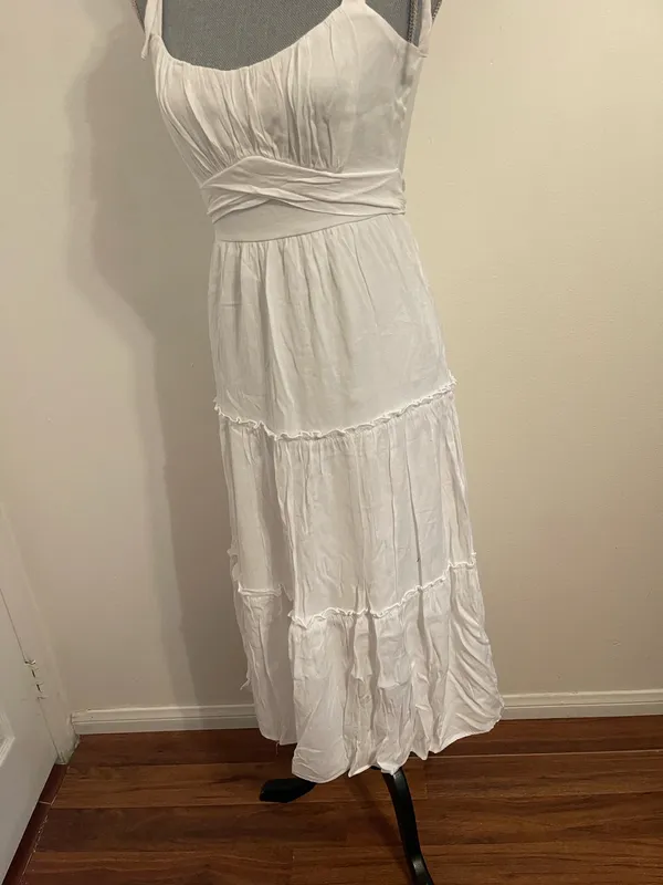 Trixxi White Tiered Tie Shoulder Maxi Dress. Size s - Image 10