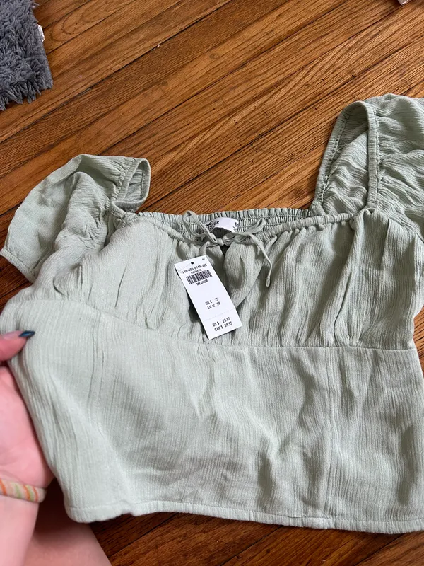 Hollister shirt - Image 2