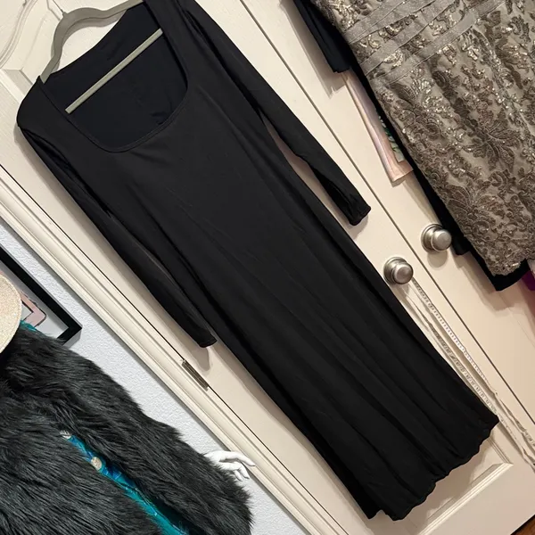 Black Long Sleeve Square Neck Maxi Dress Built in Shapewear - Image 2