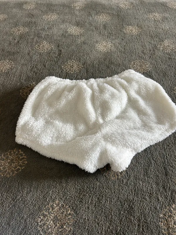 Amazon Fuzzy White Pajama Shorts - Image 2