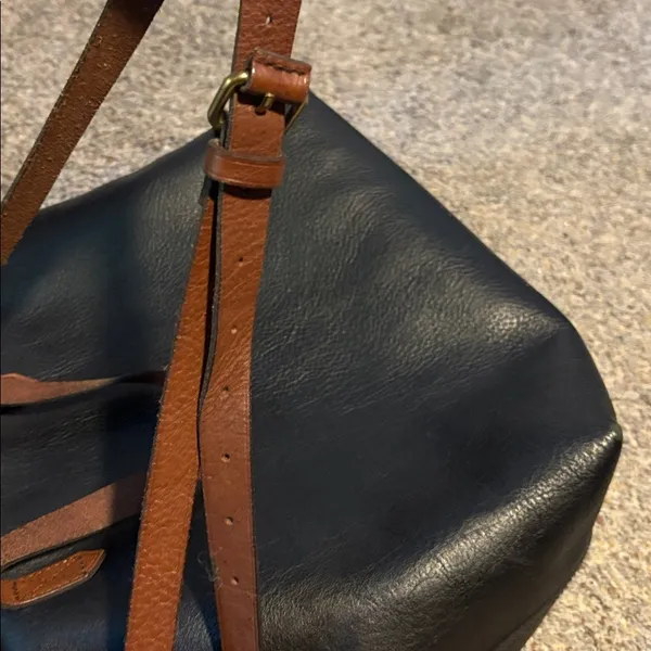 Madewell Leather Zip Top Transport Tote - Image 7