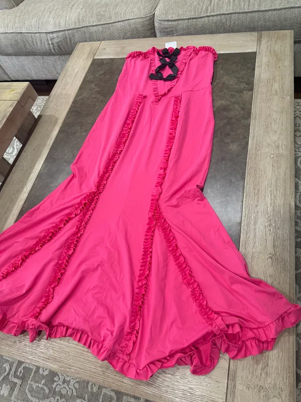 Zesica Strapless Pink Ruffle Mermaid Dress with Black Bow Detail - Image 5