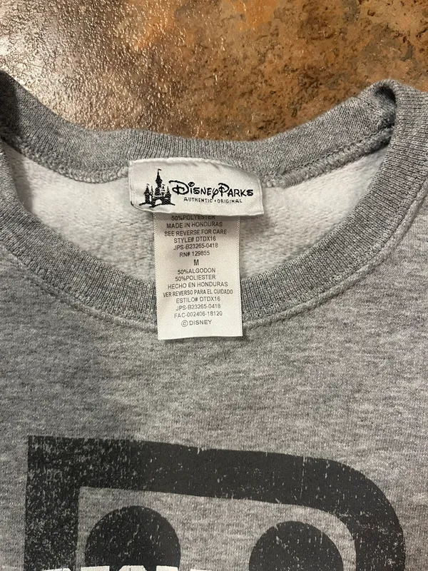 Parks Walt  World Mickey Mouse Sweatshirt Size Medium - Image 3