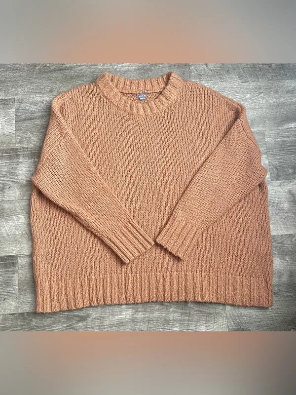 Aerie oversized chunky knit jumper in a pale peach/orange shade. - Image 3
