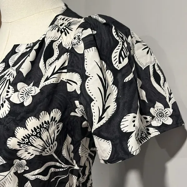 Anthropologie NWOT Somerset Blouse tropical black white floral top - XS - Image 6
