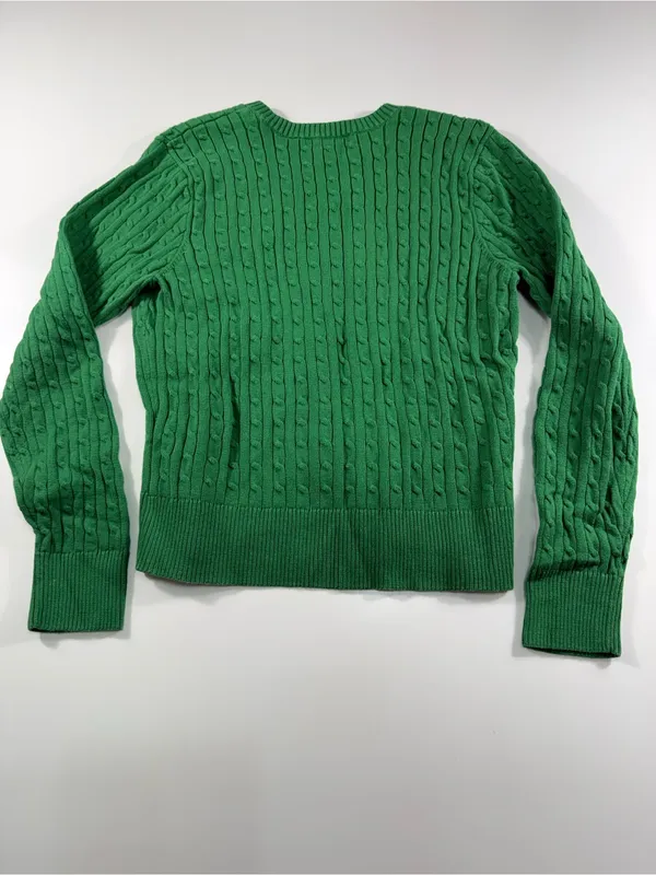 100% Cotton Classic Cable V-Neck Sweater in Green - Image 7