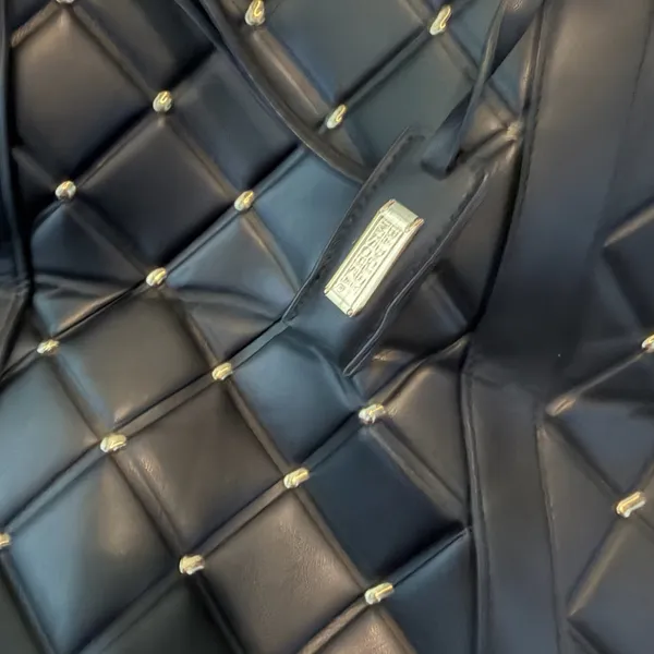 Badgley Mischka Quilted Weekender Bag - Image 4