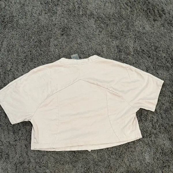 Gymshark Pink‎ Flutter Sleeve Crop Top - Image 2