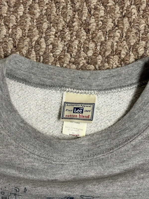 Vintage Lee Apparel Michigan Road Map Gray Crewneck Pullover Sweatshirt - Image 5