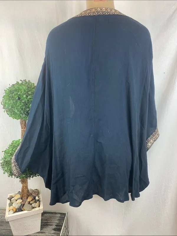 Altar’d State Navy Blue & Gold Trim Open Front Short Sleeve Top S - Image 3