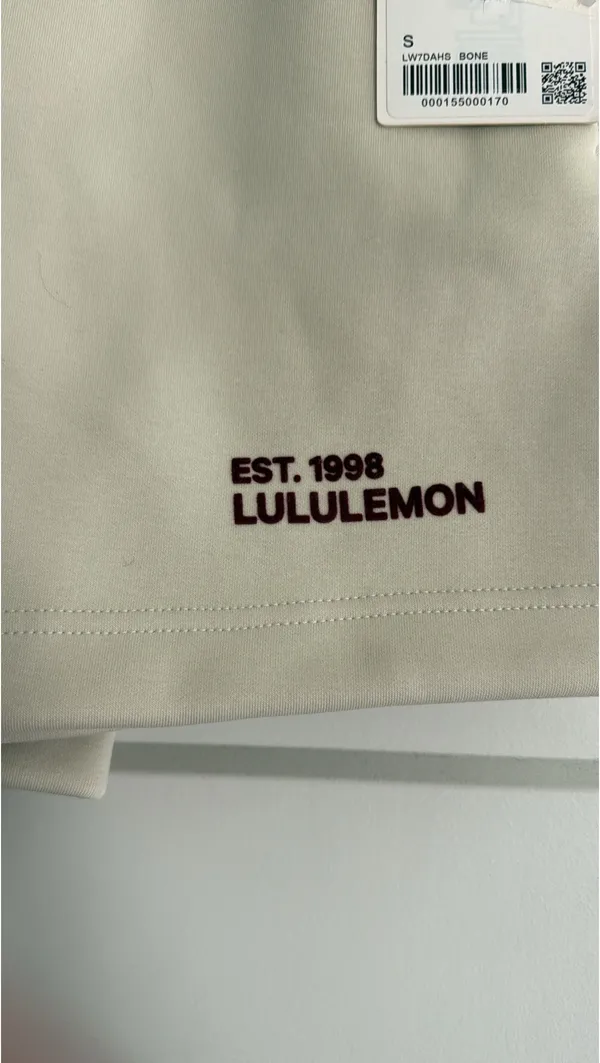 Lululemon Women’s Small Heavyweight Fleece 5” Sweatshorts - Image 6