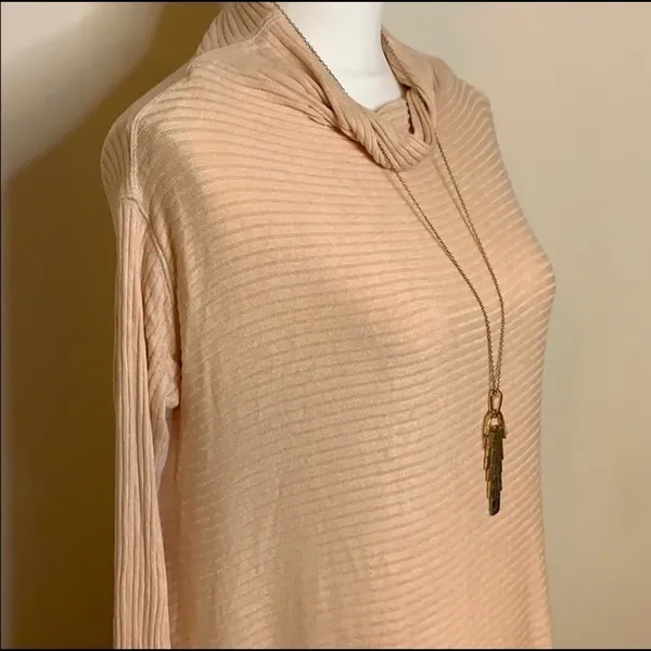 Free People Ribbed Cowl Neck Keyhole Back Top Size XS - Image 4