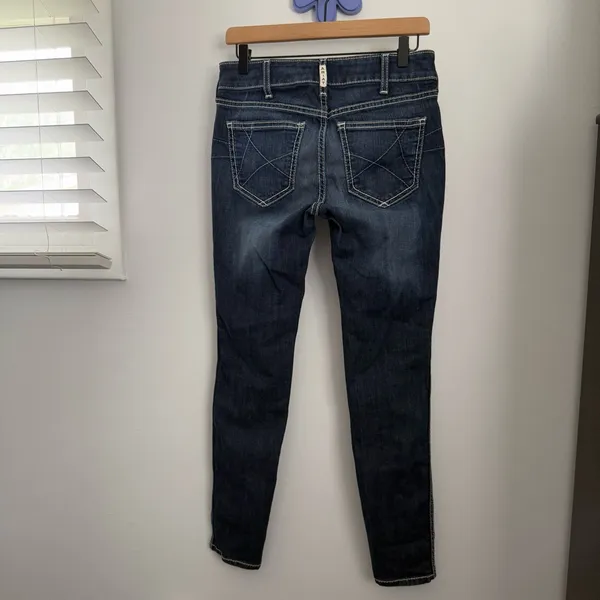 Ariat 29” REAL Mid Rise Stretch Outseam‎ Ella Skinny Jeans Celestial Rodeo Slim - Image 6