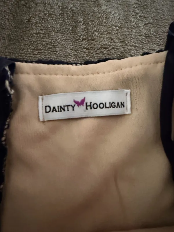 Dainty Hooligan navy lace dress - Image 3
