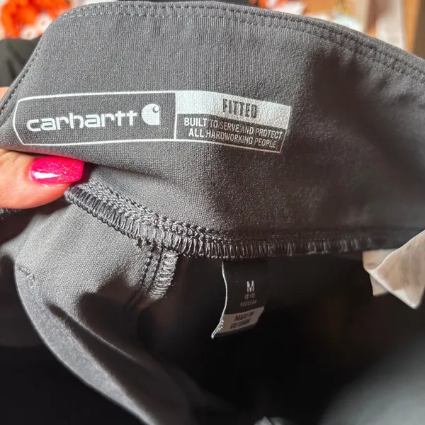 WOMEN'S CARHARTT FORCE® MIDWEIGHT POCKET LEGGING. Medium NWOT Never Worn - Image 5