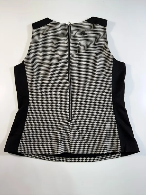 White House | Black Market Sleeveless Houndstooth Top - Image 6