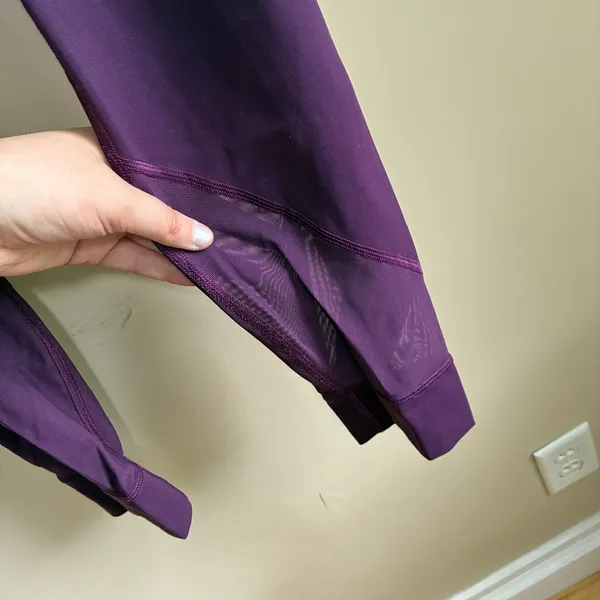 Lululemon purple full length leggings mesh panels women's size 10 athletic - Image 2