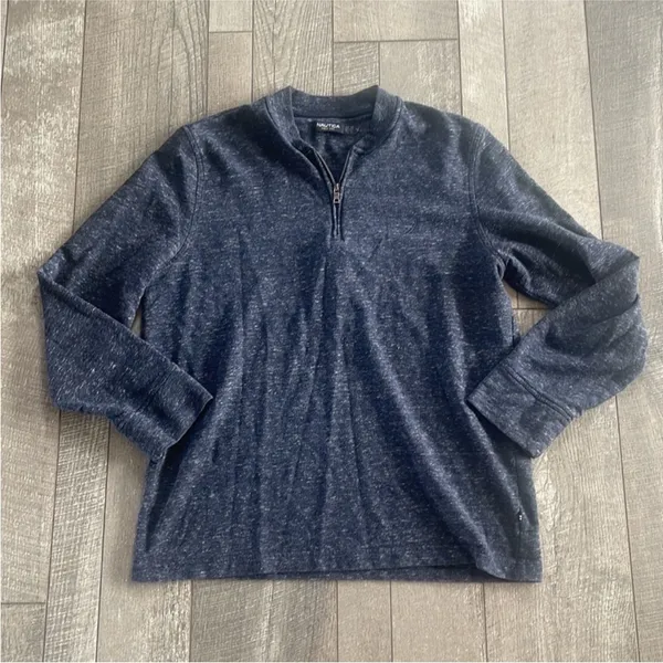 Nautica Size Large Navy Blue 1/4 Zip Pullover Shirt. - Image 3