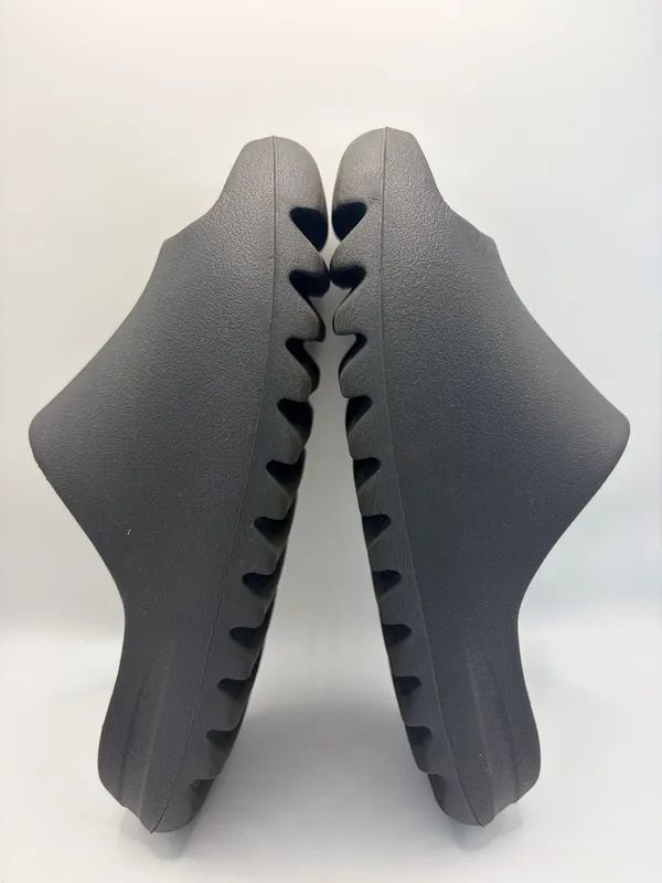 Yeezy YZY Black Foam Slide Sandals Chunky Minimalist Streetwear Men’s Size 6 - Image 8