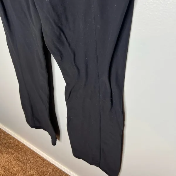 Lululemon Wunder Under Pant Reversible Black / Transition Fall 12 Quilt 30 sz 8 - Image 4