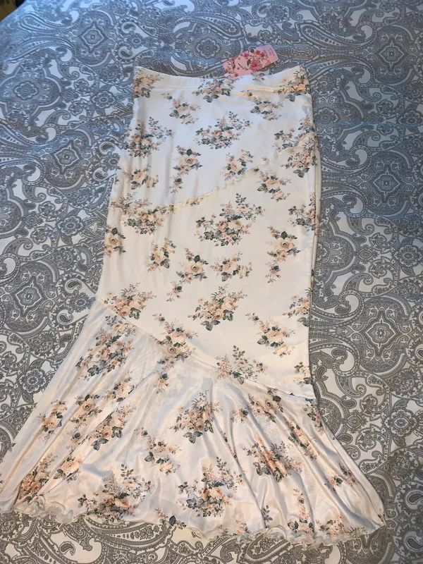SheIn Skirt - Image 2