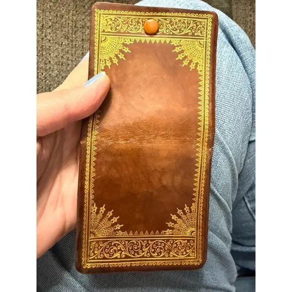 Vintage Gilt Tooled Leather Case c. 1951 Celluloid Snap - Image 5
