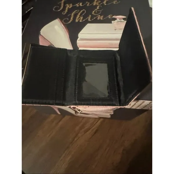 Handmade Women's Pink Wallet - Image 2