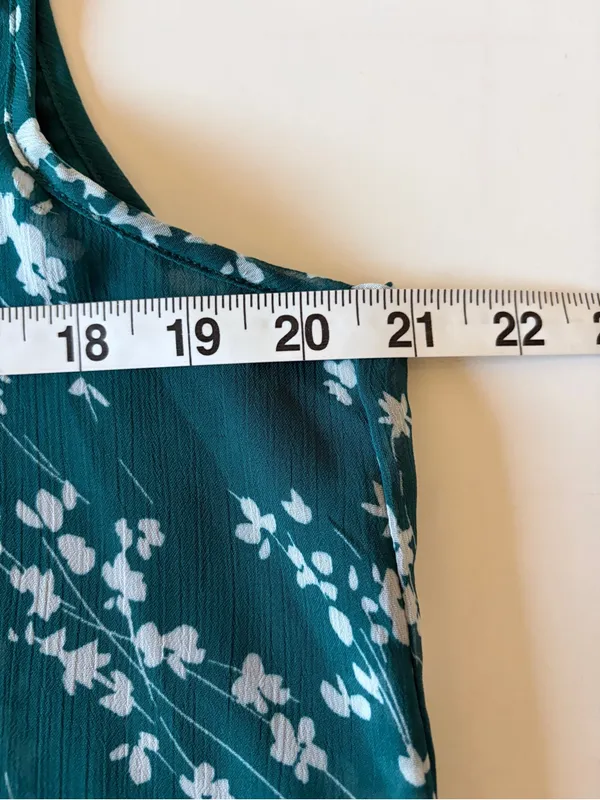 Cristina B Womens Blouse Tank top layered front Teal Floral Design Size Large - Image 4