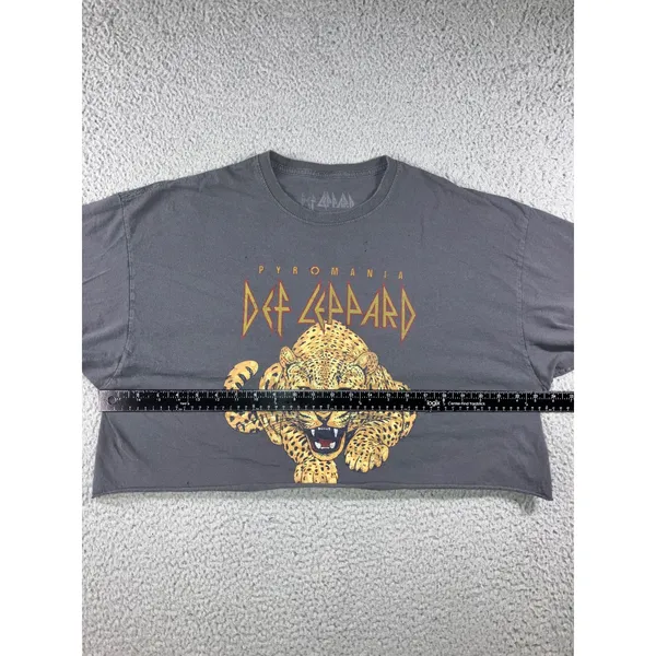 Def Leppard‎ Graphic T-Shirt S/M Oversized Pyromania Leopard Raw Hem Crop Top - Image 6