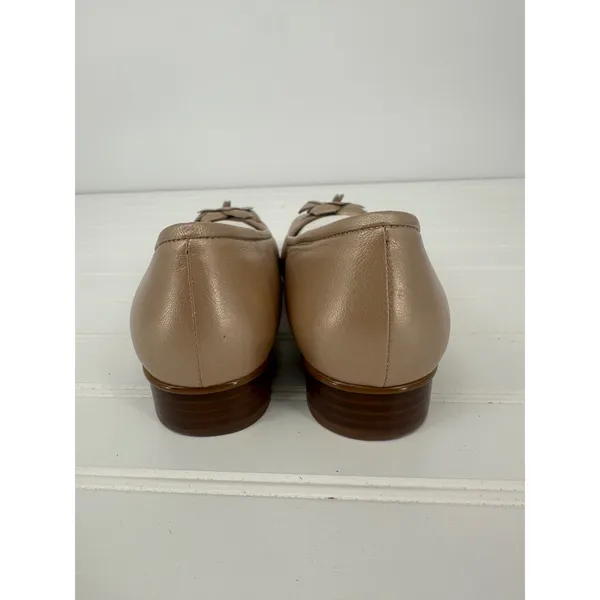 Vtg Karen Scott Floral Flats Women 7.5 Gold Leather Low Heel Dress Shoes Comfort - Image 5